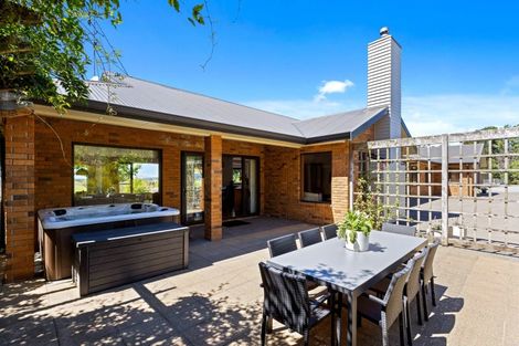 Photo of property in 15 Joblin Road, Wainui, Silverdale, 0994