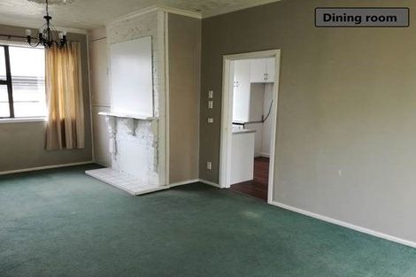 Photo of property in 115 Avonhead Road, Avonhead, Christchurch, 8042