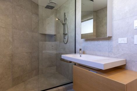 Photo of property in 2 Pataka Road, Taupo, 3330