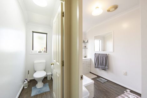 Photo of property in 21 Catalina Drive, Melville, Hamilton, 3206
