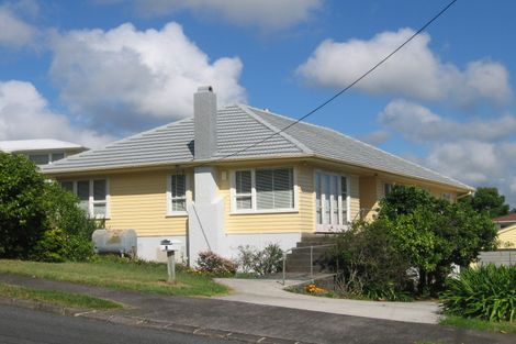 Photo of property in 4 Gilliam Street, New Lynn, Auckland, 0600