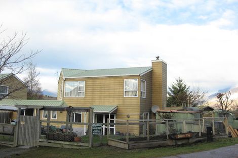 Photo of property in 54a Goldfield Heights, Queenstown, 9300