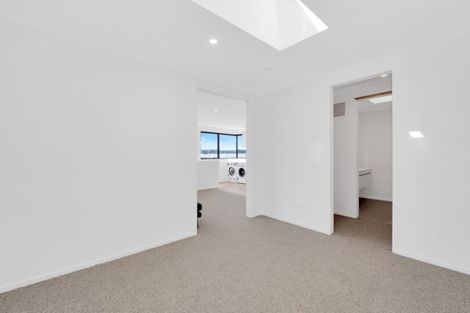 Photo of property in 11 Otira Place, Awapuni, Palmerston North, 4412