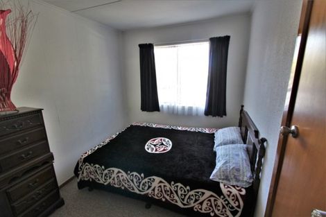 Photo of property in 2 Kensington Street, Tokoroa, 3420