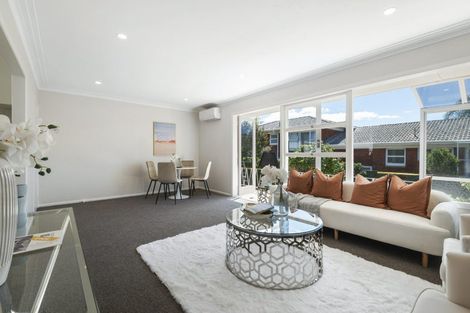 Photo of property in 1/5 Onepoto Road, Hauraki, Auckland, 0622
