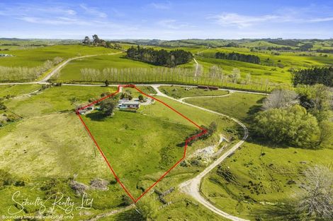 Photo of property in 316 Mountain Road, Maungaturoto, 0587