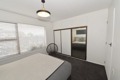 Photo of property in 11 Taupata Street, Redcliffs, Christchurch, 8081