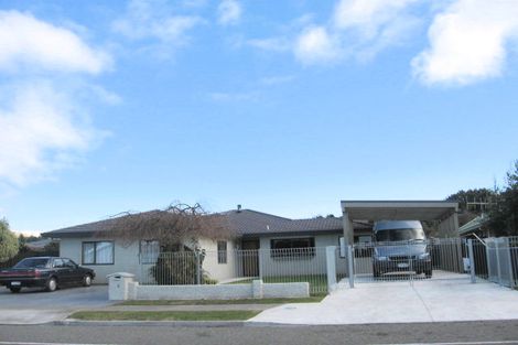 Photo of property in 88 Church Road, Taradale, Napier, 4112