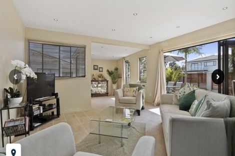 Photo of property in 35 Toroa Street, Torbay, Auckland, 0630