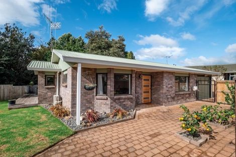 Photo of property in 16 Norrie Street, Te Puke, 3119