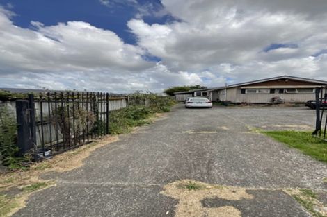 Photo of property in 55 Mckenzie Road, Mangere Bridge, Auckland, 2022
