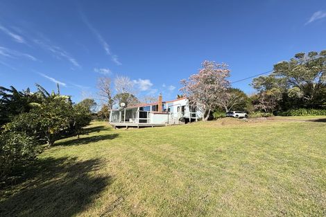 Photo of property in 47 Puke Road, Kumeu, 0891