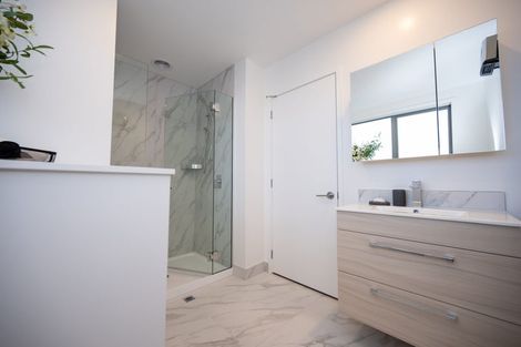 Photo of property in 25 Mohua Lane, Upper Riccarton, Christchurch, 8041