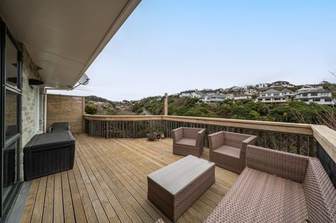 Photo of property in 17 Silverbirch Grove, Churton Park, Wellington, 6037