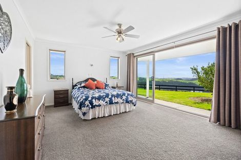 Photo of property in 1518 Old North Road, Helensville, 0875