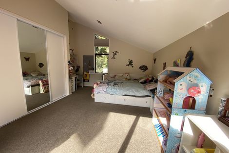 Photo of property in 285 Konini Road, Titirangi, Auckland, 0604