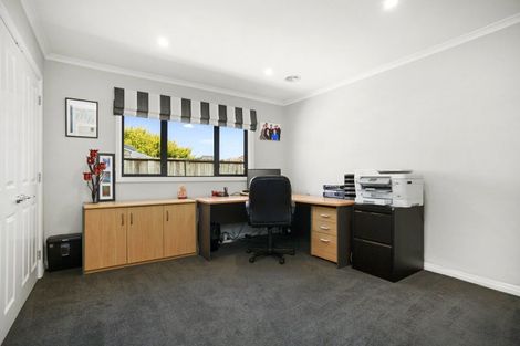 Photo of property in 27b Vincent Street, Waterloo, Lower Hutt, 5011