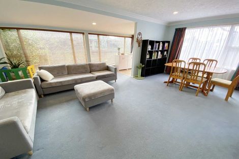 Photo of property in 15 Ashfield Place, Ilam, Christchurch, 8041