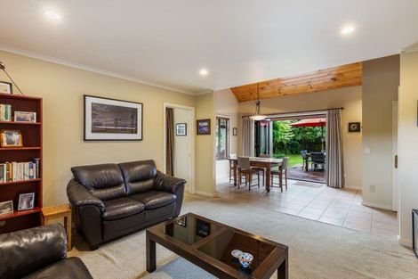 Photo of property in 26 Kurupae Road, Hilltop, Taupo, 3330
