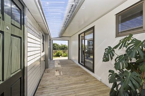 Photo of property in 6 Bobstay Lane, Whitby, Porirua, 5024