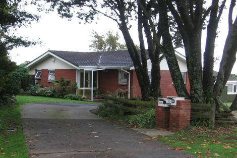 Photo of property in 10 Suzetta Place, Sunnyhills, Auckland, 2010