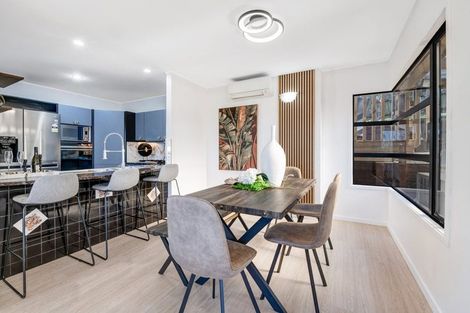 Photo of property in 29 Tenbless Court, Unsworth Heights, Auckland, 0632