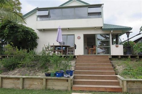 Photo of property in 163a Colwill Road, Massey, Auckland, 0614