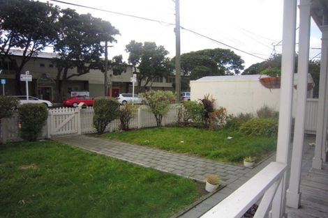 Photo of property in 52 Kilbirnie Crescent, Kilbirnie, Wellington, 6022