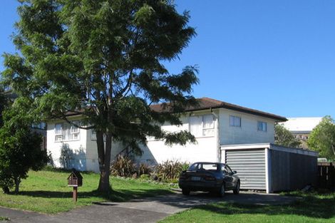Photo of property in 7 Edgware Road, West Harbour, Auckland, 0618