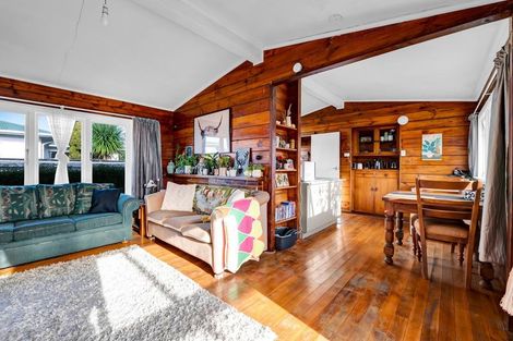 Photo of property in 23 Vogel Street, Hawera, 4610