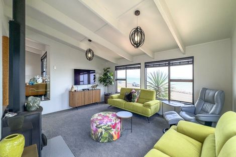 Photo of property in 1 Springfield Avenue, Ngarimu Bay, Thames, 3575