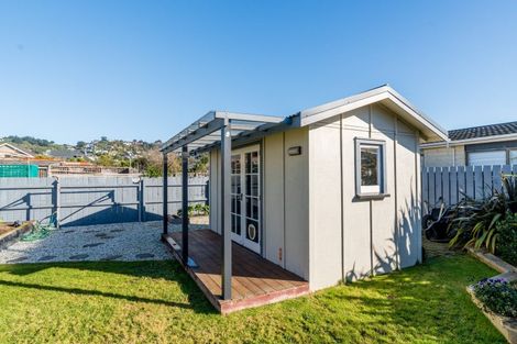 Photo of property in 180 Victoria Road, Saint Clair, Dunedin, 9012