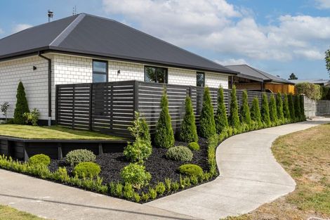 Photo of property in 17 Aroha Street, Pegasus, 7612