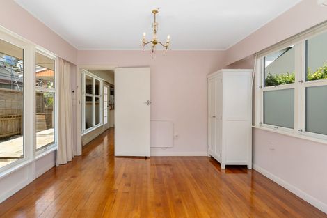 Photo of property in 60 Nile Street, Nelson, 7010