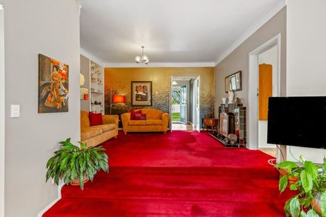 Photo of property in 10 Cassino Street, Bayswater, Auckland, 0622