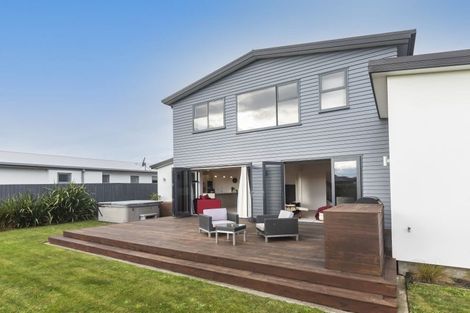 Photo of property in 6 Kilkivan Lane, Broomfield, Christchurch, 8042