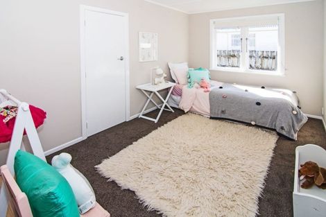 Photo of property in 61 Makoura Road, Masterton, 5810