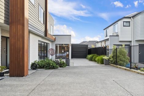 Photo of property in 13/15u Onukutara Place, Huntington, Hamilton, 3281