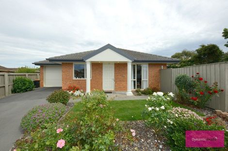 Photo of property in 70 Vivian Street, Burwood, Christchurch, 8083