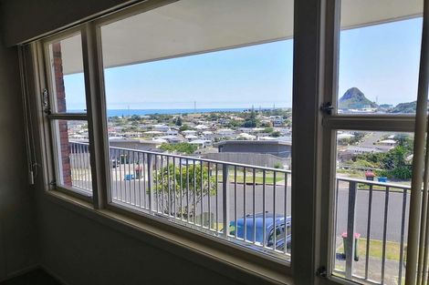 Photo of property in 32 Crownhill Street, Spotswood, New Plymouth, 4310