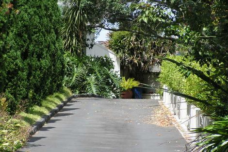 Photo of property in 2a St Leonards Road, Hauraki, Auckland, 0622