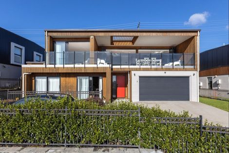 Photo of property in 7 Boutique Way, Orewa, 0931