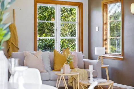 Photo of property in 25 Weka Road, Raumati Beach, Paraparaumu, 5032