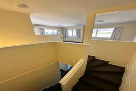 Photo of property in Carillion/the Knoll, 33 Thompson Street, Mount Cook, Wellington, 6011