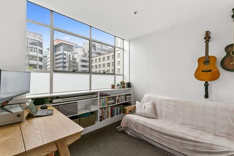 Photo of property in Hume House, 152 The Terrace, Wellington Central, Wellington, 6011