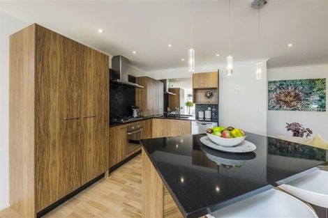 Photo of property in 16 Karson Place, Flat Bush, Auckland, 2016