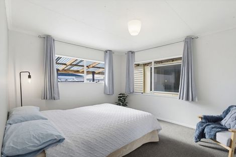 Photo of property in 8 Buller Place, Westbrook, Palmerston North, 4412