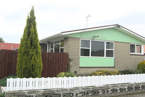 Photo of property in 10 Tuckers Road, Redwood, Christchurch, 8051