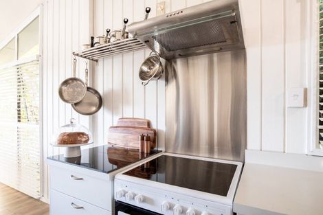 Photo of property in 12 Hipango Terrace, Durie Hill, Whanganui, 4500