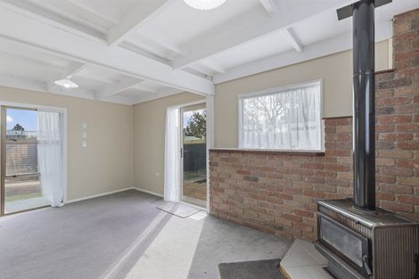 Photo of property in 1/9 Brierley Place, Marfell, New Plymouth, 4310